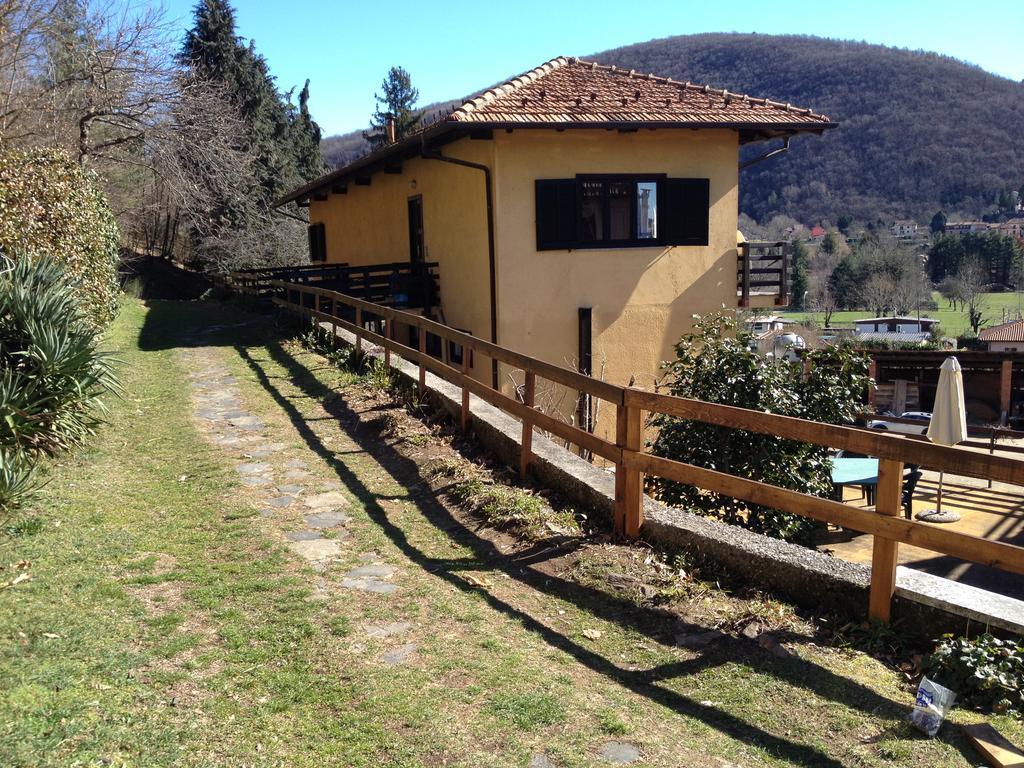 Fattoria Del Pino Bed & Breakfast Орта Сан Джулио Екстериор снимка